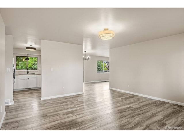 5762 Colby Ct, Fort Collins, CO 80525