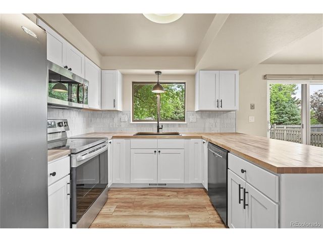 5762 Colby Ct, Fort Collins, CO 80525