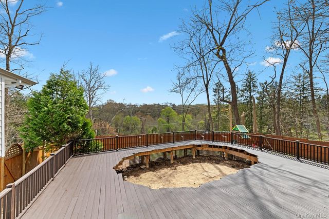 168 Pound Ridge Road, Bedford, NY 10506