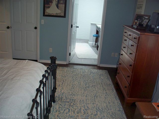 2933 Augusta Drive, Commerce Charter Township, MI 48382