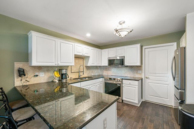 54661 Bellingham Drive, Shelby Twp, MI 48316