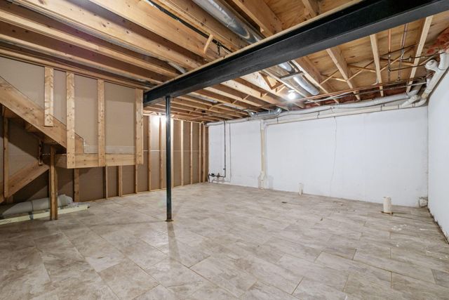 54661 Bellingham Drive, Shelby Twp, MI 48316