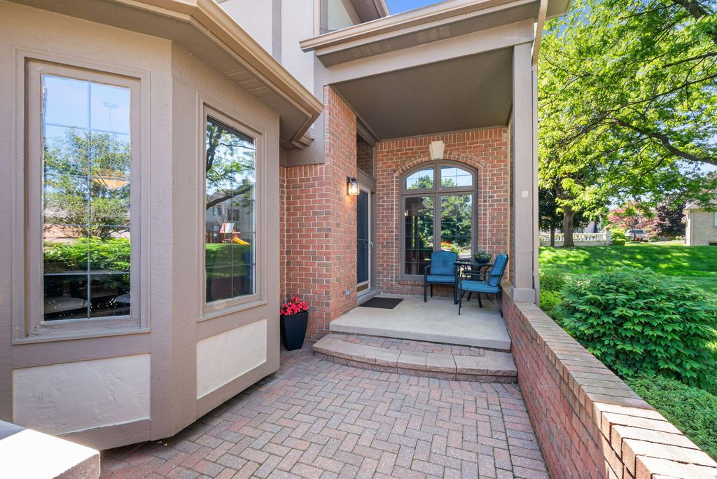 54661 Bellingham Drive, Shelby Twp, MI 48316