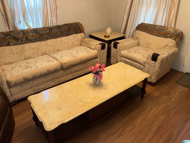 628 7TH AVENUE N, Bessemer, AL 35020