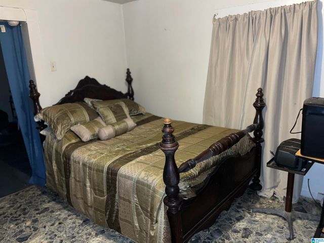 628 7TH AVENUE N, Bessemer, AL 35020