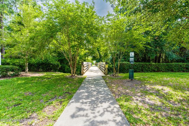 4372 ELLIPSE Drive, Jacksonville, FL 32246