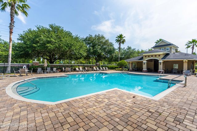 4372 ELLIPSE Drive, Jacksonville, FL 32246