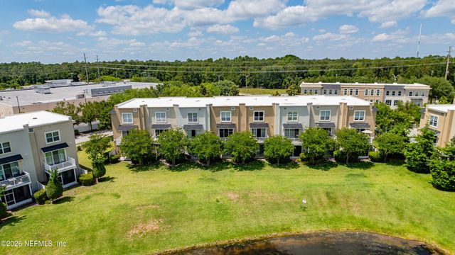 4372 ELLIPSE Drive, Jacksonville, FL 32246