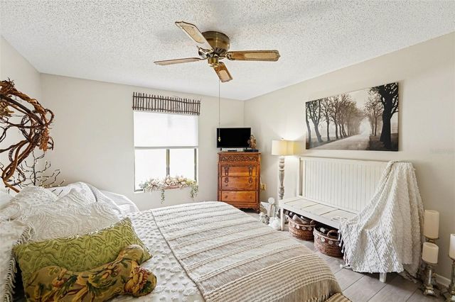 1870 PINE RIDGE WAY W D2, Palm Harbor, FL 34684