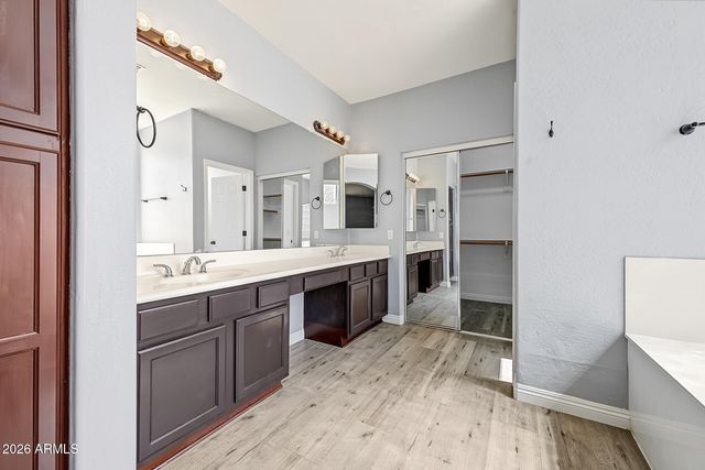 6160 S KIMBERLEE Way, Chandler, AZ 85249