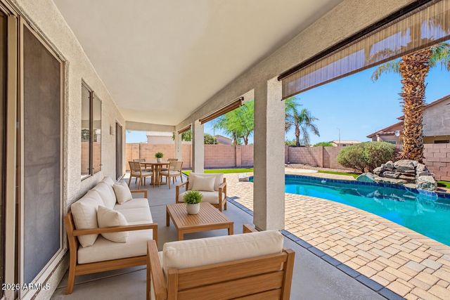 6160 S KIMBERLEE Way, Chandler, AZ 85249
