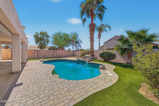 6160 S KIMBERLEE Way, Chandler, AZ 85249