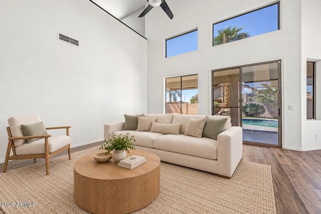 6160 S KIMBERLEE Way, Chandler, AZ 85249