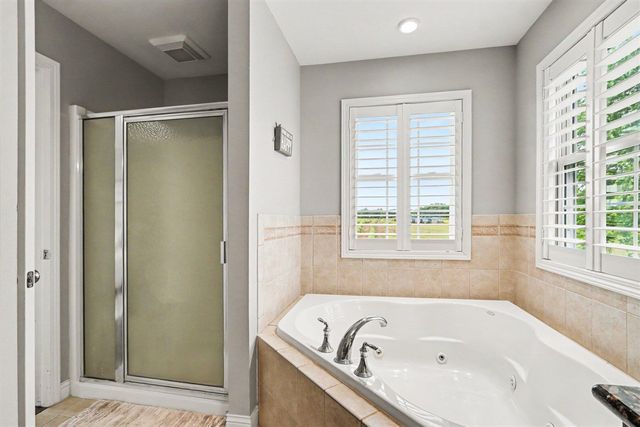 7195 Kendall Arbor Avenue, Kalamazoo, MI 49009