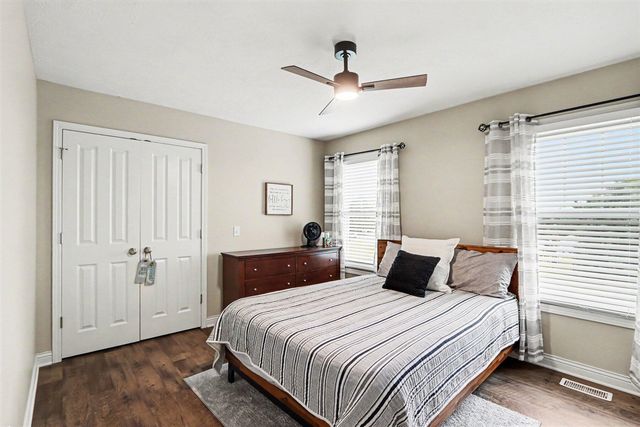 7195 Kendall Arbor Avenue, Kalamazoo, MI 49009