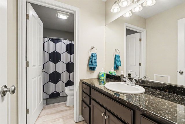 7195 Kendall Arbor Avenue, Kalamazoo, MI 49009