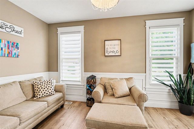 7195 Kendall Arbor Avenue, Kalamazoo, MI 49009