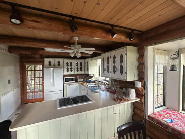 16715 Golden Arrow Drive, Cottonwood, CA 96022