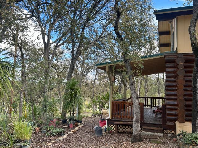 16715 Golden Arrow Drive, Cottonwood, CA 96022