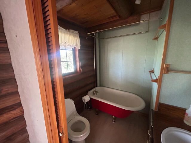 16715 Golden Arrow Drive, Cottonwood, CA 96022