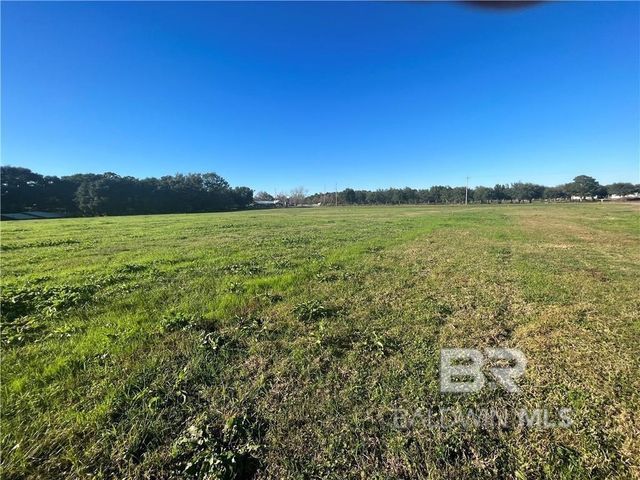 13787 County Road 3, Fairhope, AL 36532