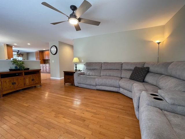 26 FORREST Street, Hampstead, NH 03826