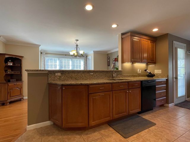 26 FORREST Street, Hampstead, NH 03826