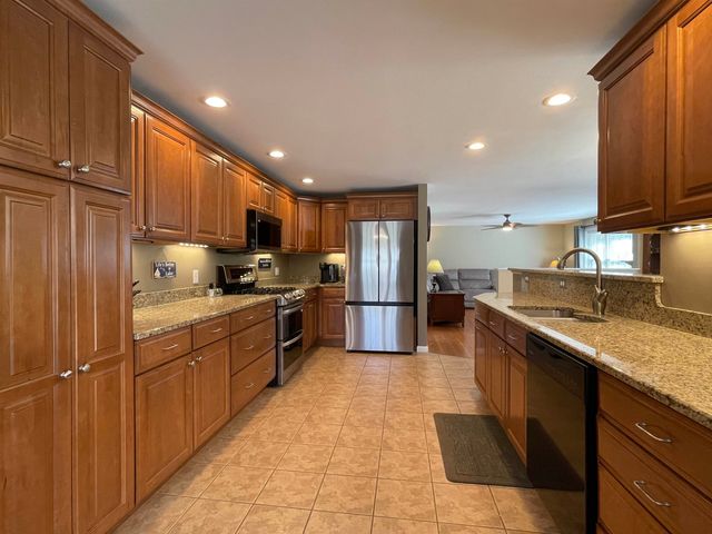 26 FORREST Street, Hampstead, NH 03826