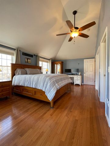 26 FORREST Street, Hampstead, NH 03826