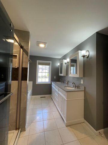 26 FORREST Street, Hampstead, NH 03826