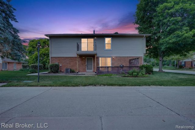 68457 Rosewood Lane, Richmond, MI 48062