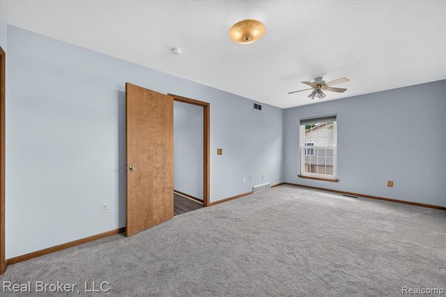 68457 Rosewood Lane, Richmond, MI 48062