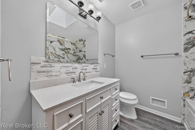 68457 Rosewood Lane, Richmond, MI 48062
