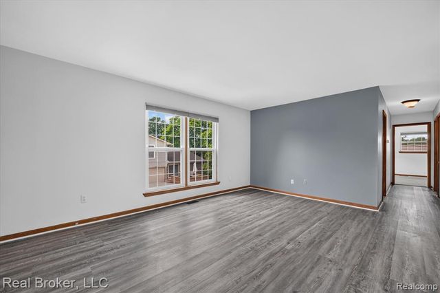 68457 Rosewood Lane, Richmond, MI 48062