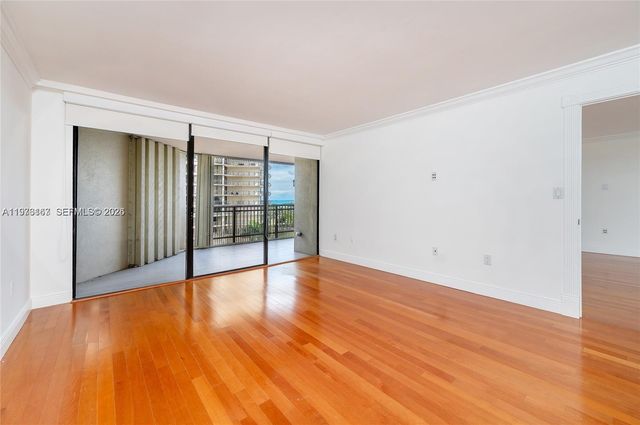 2901 S Bayshore Dr 8A, Miami, FL 33133