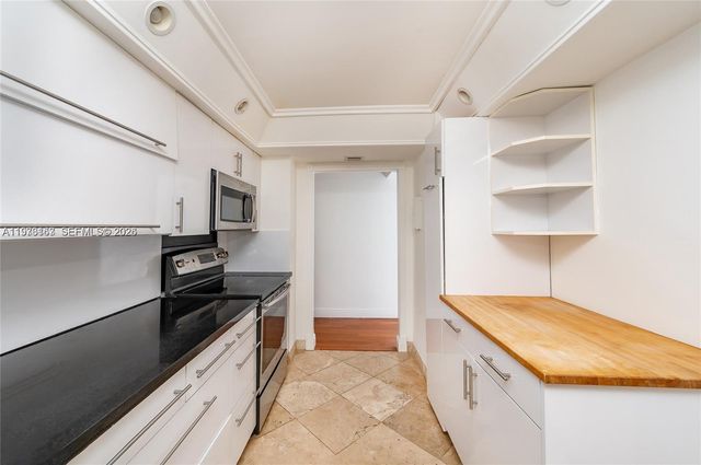 2901 S Bayshore Dr 8A, Miami, FL 33133