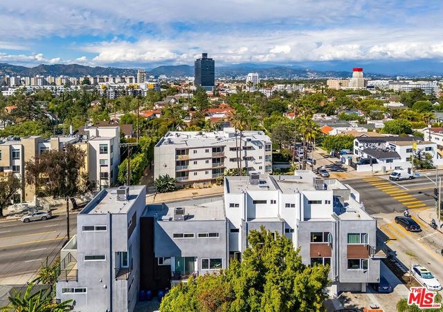 5504 W Olympic Boulevard, Los Angeles, CA 90036