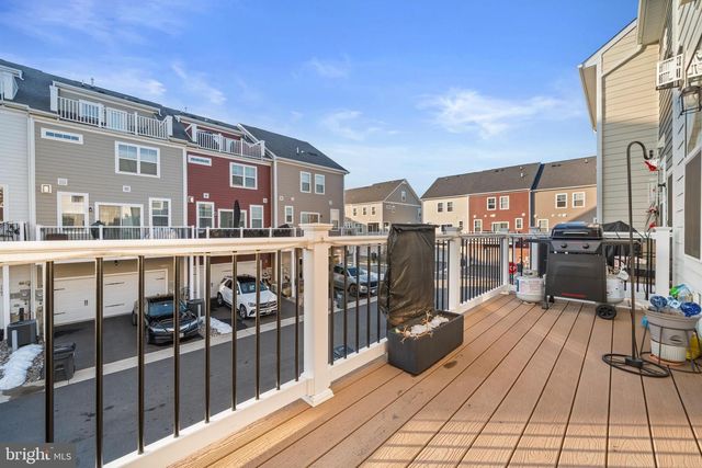 1581 SANDPIPER BAY LOOP, Dumfries, VA 22026