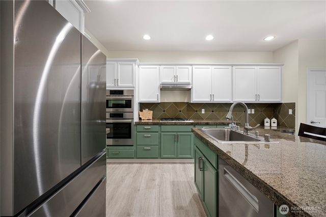 20013 9th Place W, Lynnwood, WA 98036