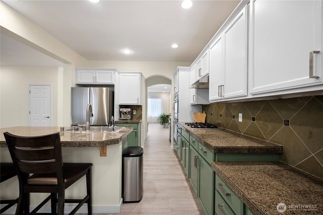 20013 9th Place W, Lynnwood, WA 98036