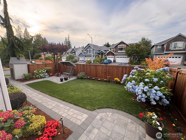 20013 9th Place W, Lynnwood, WA 98036