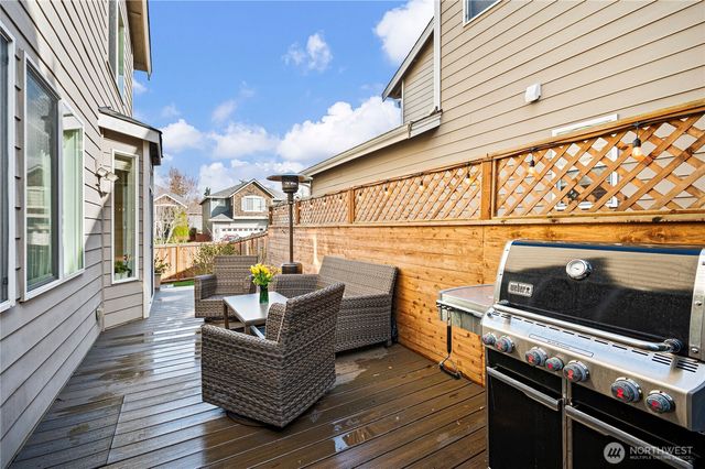 20013 9th Place W, Lynnwood, WA 98036