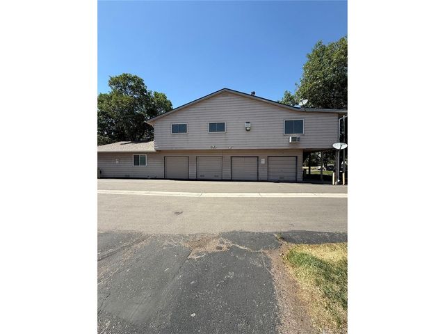 92 Newark St C, Aurora, CO 80012