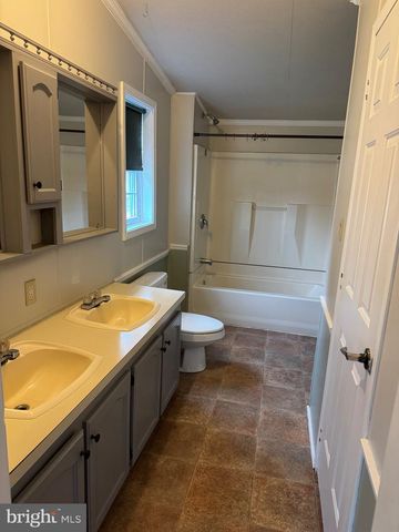 509 MARTINS CORNER RD, Coatesville, PA 19320