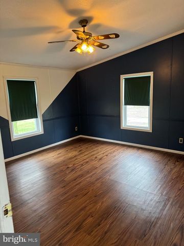 509 MARTINS CORNER RD, Coatesville, PA 19320