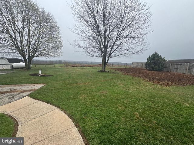 509 MARTINS CORNER RD, Coatesville, PA 19320