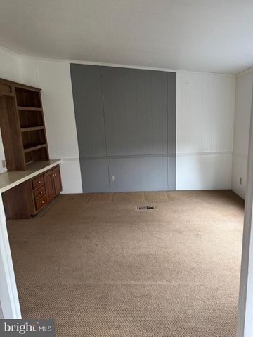 509 MARTINS CORNER RD, Coatesville, PA 19320