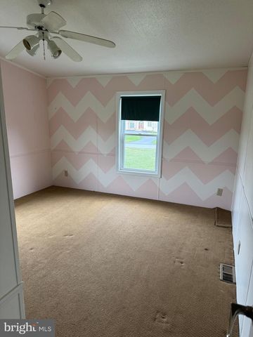 509 MARTINS CORNER RD, Coatesville, PA 19320