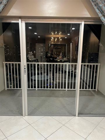 300 Bayview Drive 1911, Sunny Isles Beach, FL 33160