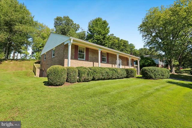 7213 PANORAMA DR, Rockville, MD 20855